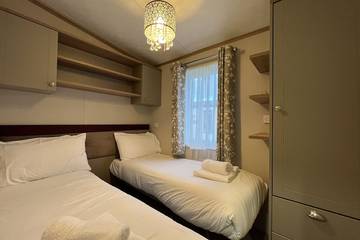 Static Caravan for 4 People in St Andrews, Lowlands, Photo 3