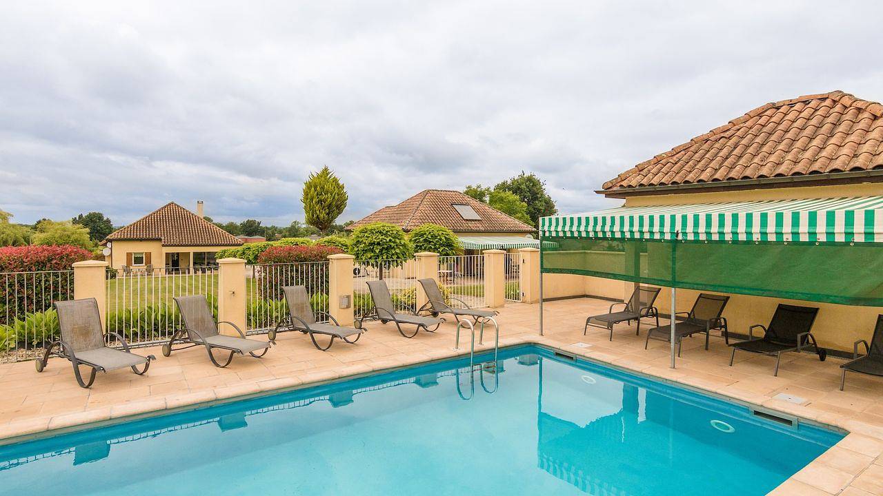 Maison de vacances pour 4 personnes avec terrasse in Saint-Nexans, Périgord Pourpre