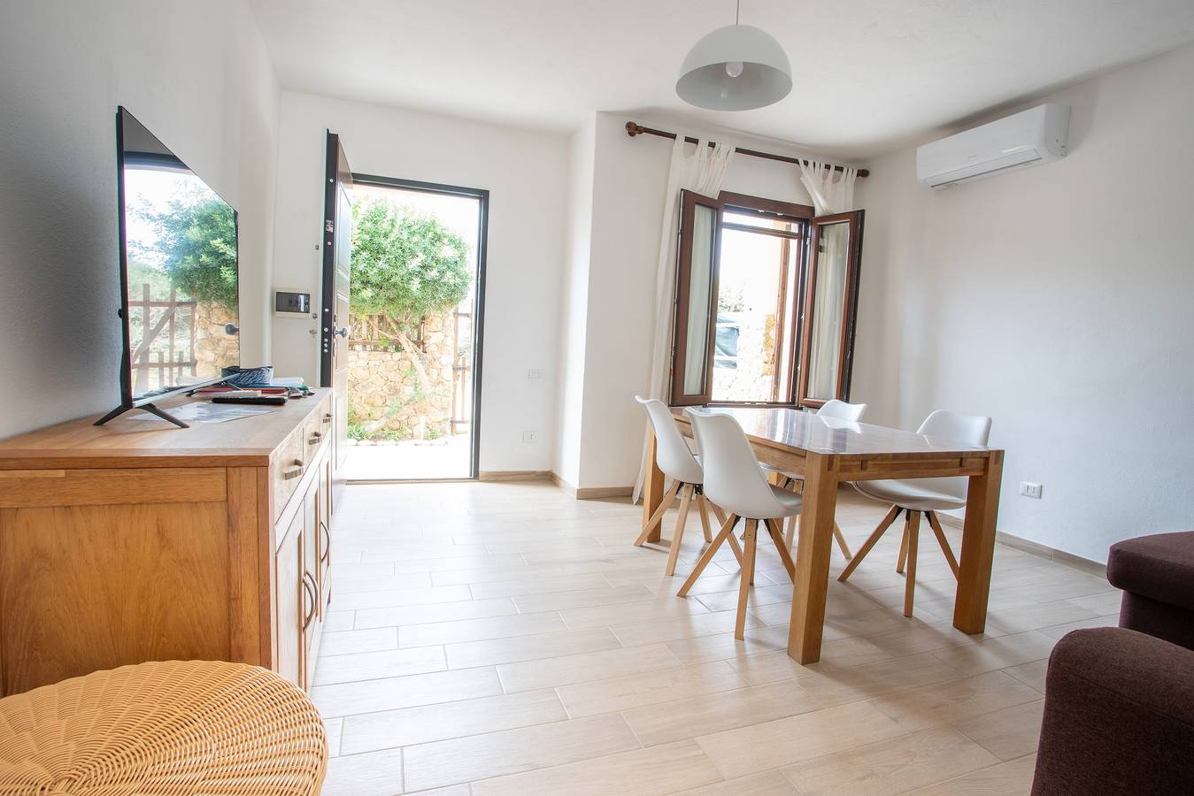 Babbo House Sa Rocca Tunda: casa esclusiva a 100 m dal mare con parcheggio privato in Sa Rocca Tunda, San Vero Milis