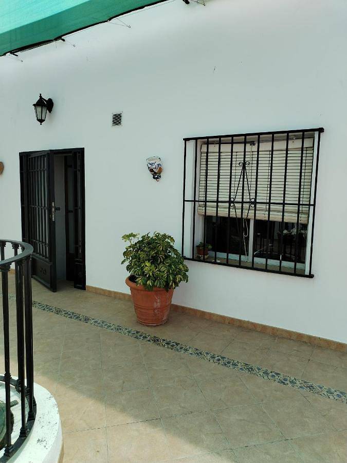 Casa rural para 14 personas, con Balcón y Terraza además de Jardín y Piscina en Arjona - 3