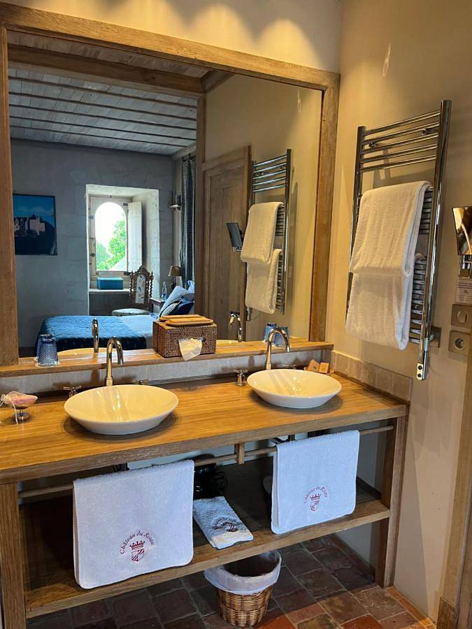 Hôtel pour 2 personnes, avec vue et jardin à Lémeré - 3