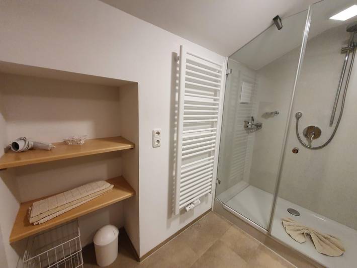 Einzelzimmer mit Etagendusche in Obermaiselstein, Bayerisch Schwaben