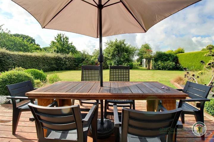 Gîte pour 6 personnes, avec terrasse et jardin à Plélo - 4