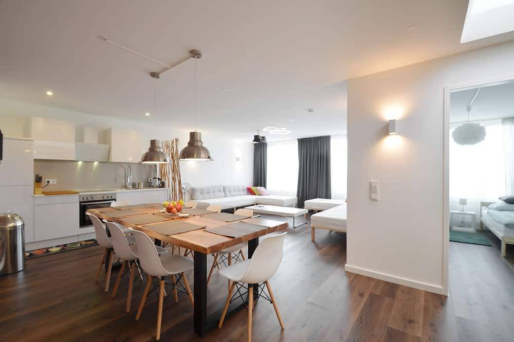 Entire apartment, 3 Bathroom - Rhapsody In Roof - Penthouse in Munich Sendling, Munich