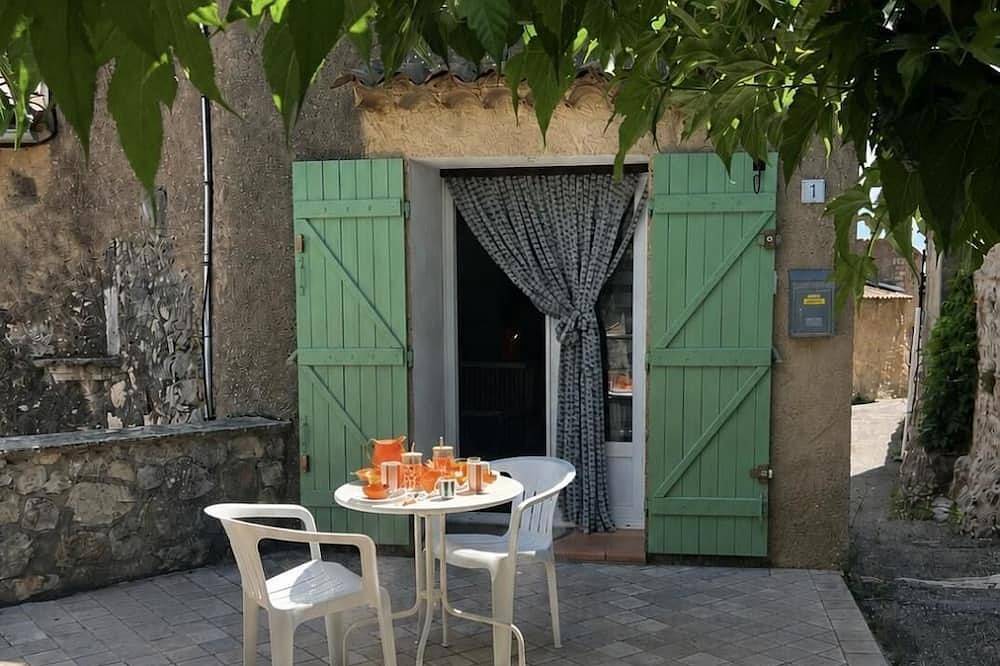 Le Porche - Moissac Bellevue in Moissac-Bellevue, Région de Brignoles