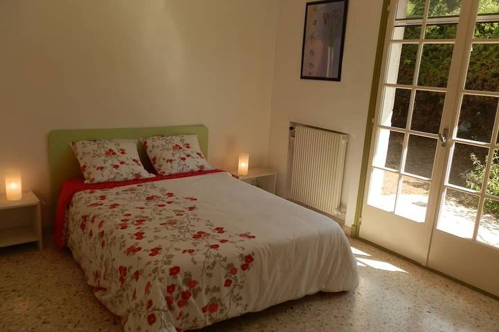 Villa pour 6 personnes, avec balcon et jardin, animaux acceptés à Vallauris - 2