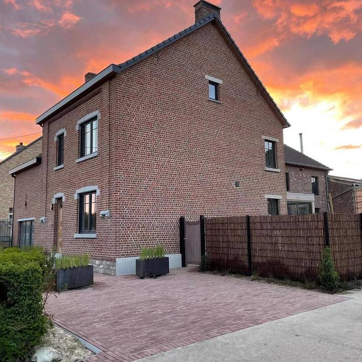 Maison de vacances pour 12 personnes, avec Terrasse ainsi que Jardin et Sauna à Heers