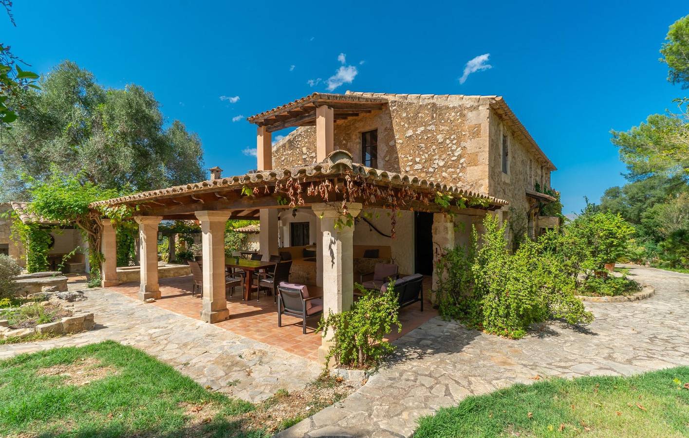 Gemütliche Wohnung mit Terrasse, Küche, Pool und Internet in Alcúdia, Mallorca Norden