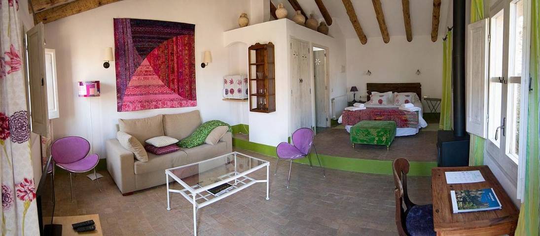 Casa rural para 2 personas, con Balcón y Terraza además de Jardín y Piscina en Alforja