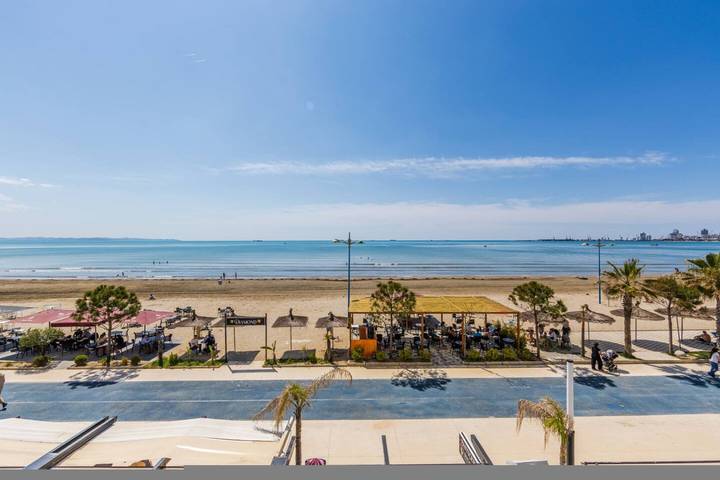Appartamento per 4 persone, con balcone, adatto a famiglie con bambini a Durazzo