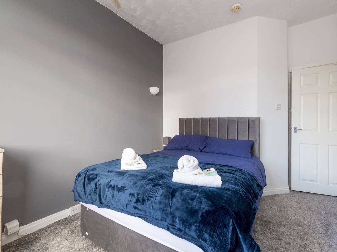 Pass the Keys | 5-Bed Darlington | Great for Groups & Longer Stays in Darlington