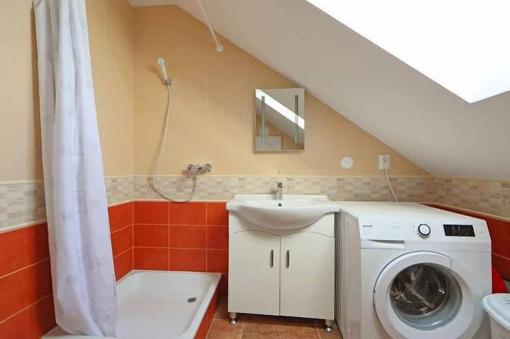 Ganze Wohnung, Elisabeta 02 in Balatonőszöd, Plattensee Südufer