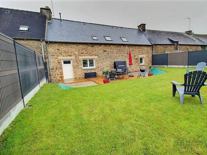 Location de vacances pour 6 personnes, avec Terrasse et Jardin à Quessoy
