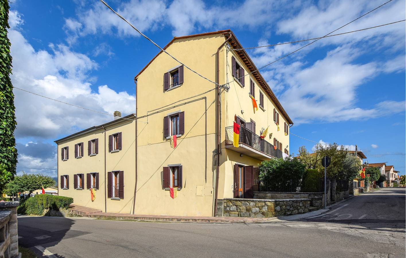 Appartamento di lusso con piscina, giardino, parcheggio e internet in Cortona, Provincia di Arezzo
