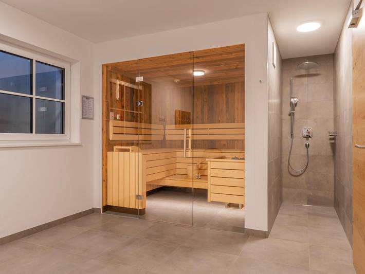 Chalet für 8 Personen, mit Balkon und Garten sowie Sauna im Salzburger Land - 3