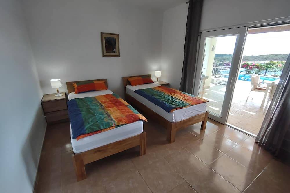 Ferienhaus \"Ingrina Meerblick\" in Ingrina Sol, (Cerro do Homem) bei Raposeira in Raposeira, Vila do Bispo e Raposeira