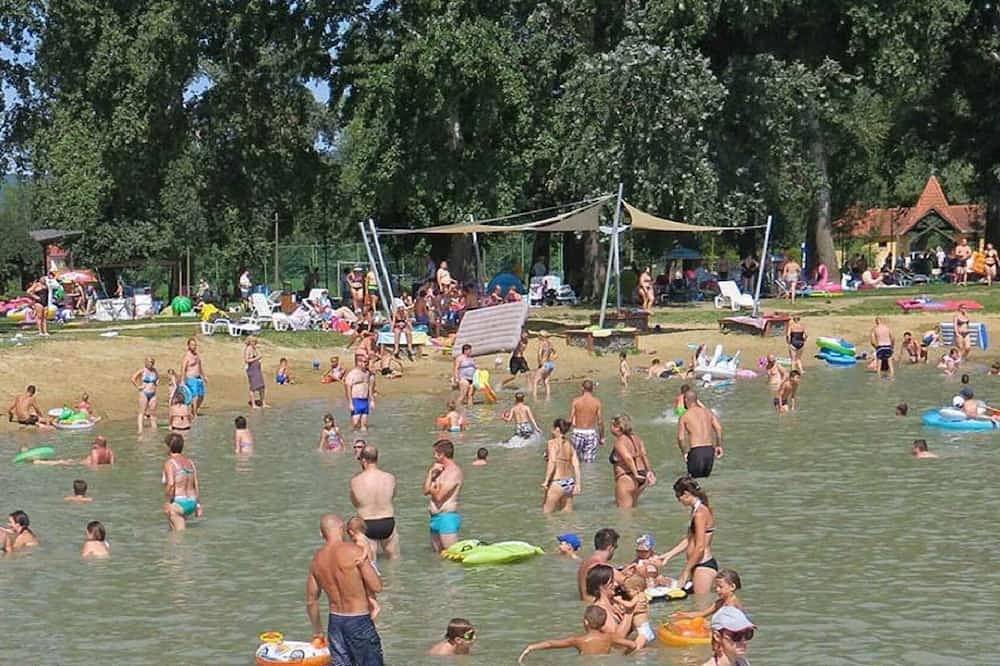 Entire apartment, Holiday apartment im Erdgeschoss in Keszthely, Keszthely region