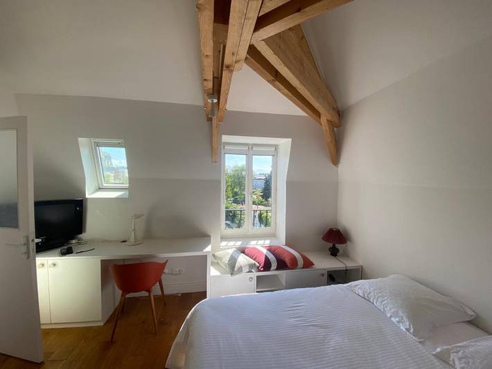 Location de vacances pour 6 personnes, avec vue et balcon à Enghien-les-Bains - 4