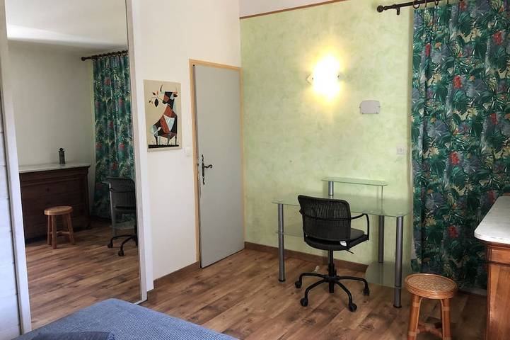 Location de vacances pour 8 personnes, avec Balcon et Jardin à Saint-Geniès-de-Comolas - 3
