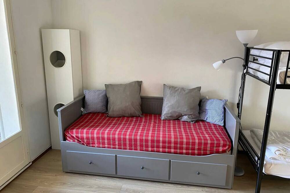 Ganze Wohnung, Homerez - Charmantes Studio in Laguiole mit Bergblick 27 m² in Laguiole, Zentralmassiv