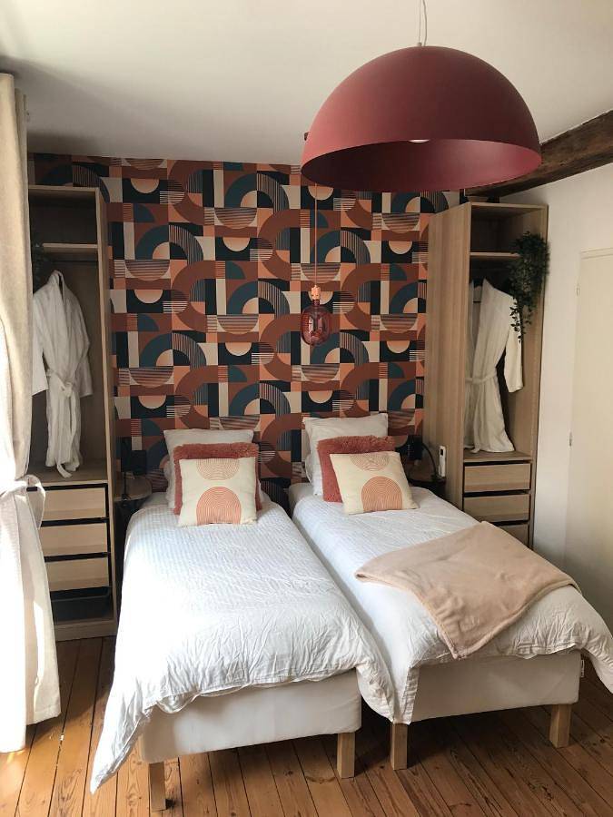 Maison d’hôte pour 3 personnes, avec Terrasse à Poitiers - 2