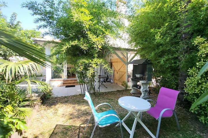 Casa de vacaciones para 3 personas, con terraza y jardín - 1
