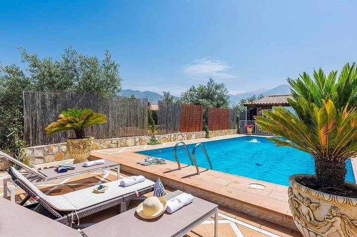 Chalet para 14 personas, con terraza y jardín - 1
