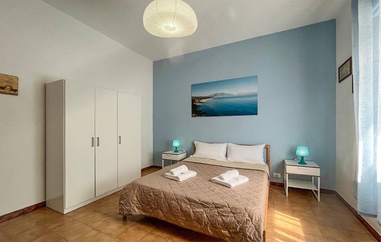 Gîte pour 6 personnes, avec jardin et terrasse à Balestrate - 4