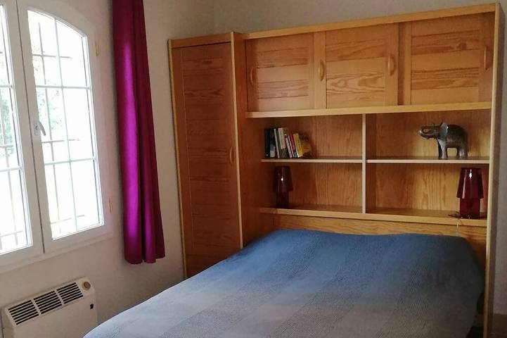 Gîte pour 8 personnes, avec jardin à Bouchet - 3