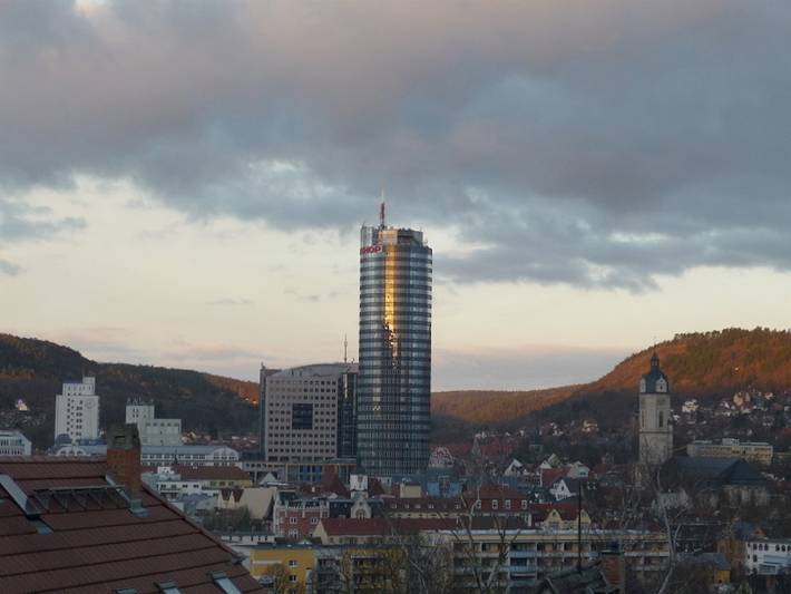 Ganze Ferienwohnung, Gästewohnung Kirsch - Ferienwohnung mit 2 Räumen in Wenigenjena, Jena