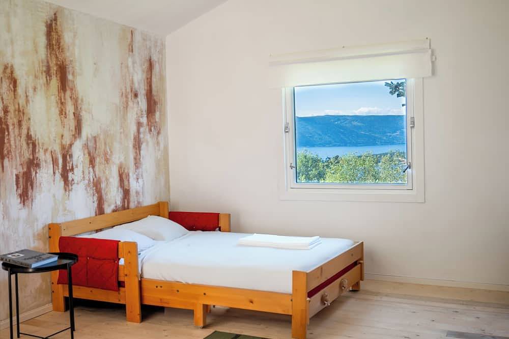 The Cubist Retreat in Stange