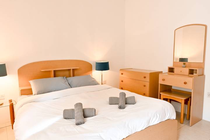 Gîte pour 3 personnes, avec balcon et vue sur l’océan dans St. Paul's Bay - 4