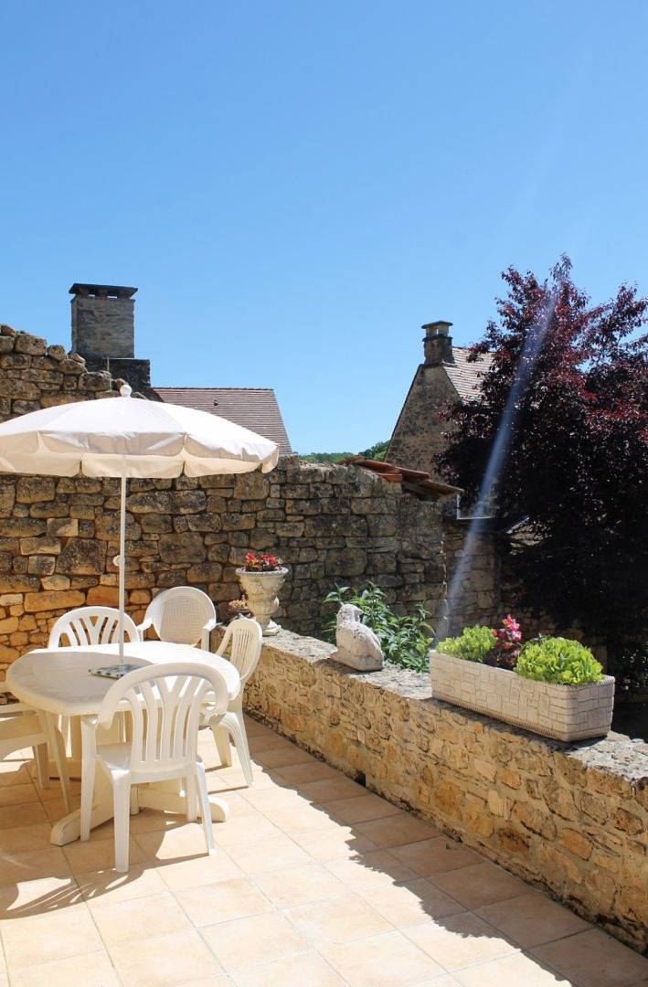 Le Bercail avec piscine privée et chauffée in Veyrignac, Périgord Noir