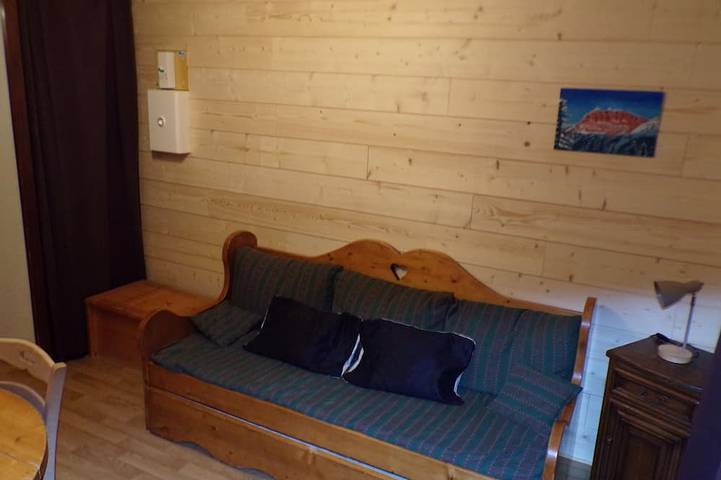 Appartement entier, Gresse en Vercors station ski/été (piscine)location nuit, sem et w-end in Gresse-en-Vercors, Parc naturel régional du Vercors