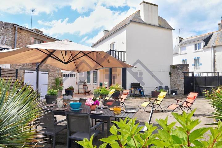 Location de vacances pour 8 personnes, avec jardin, animaux acceptés dans Office De Tourisme Du Guilvinec - 2