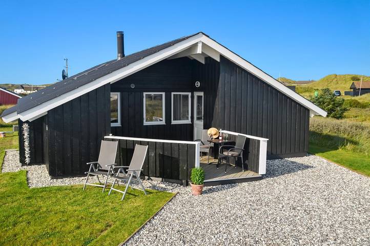Ferienhaus für 6 Personen, mit Sauna und Terrasse sowie Whirlpool in Haurvig