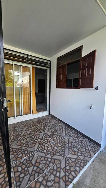 Gîte pour 2 personnes, avec terrasse à Matoury