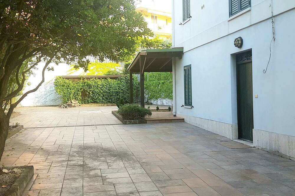 Villa Staffieri Montesilvano in Moscufo, Pescara Province