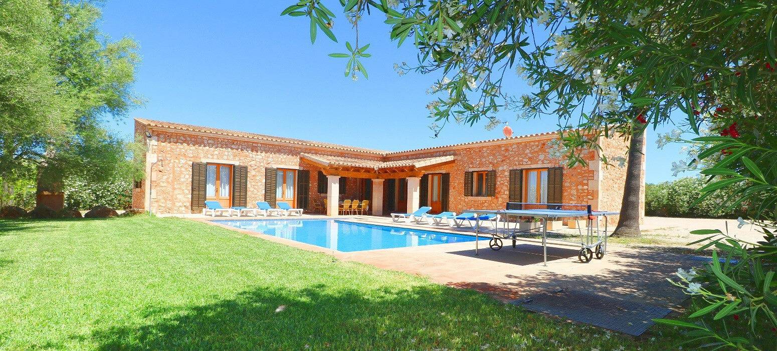 Can Mates Nou, piscina privada, wifi gratis in Campos, Mallorca Sur