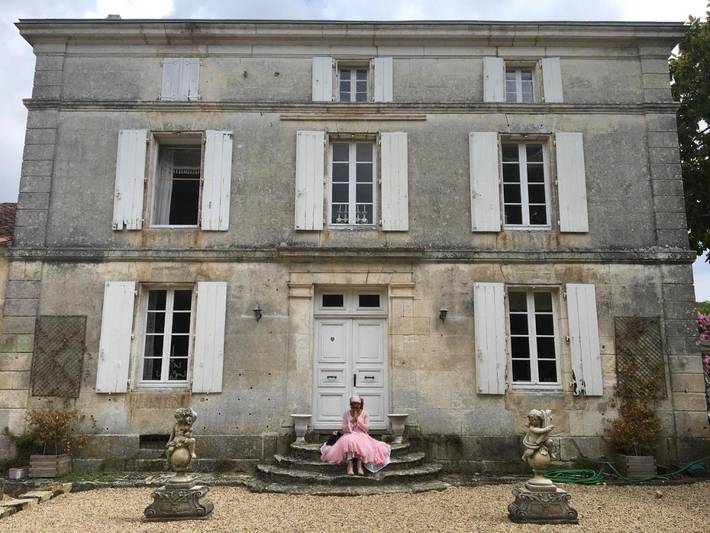 Chambre d’hôte pour 2 personnes, avec piscine ainsi que vue et jardin