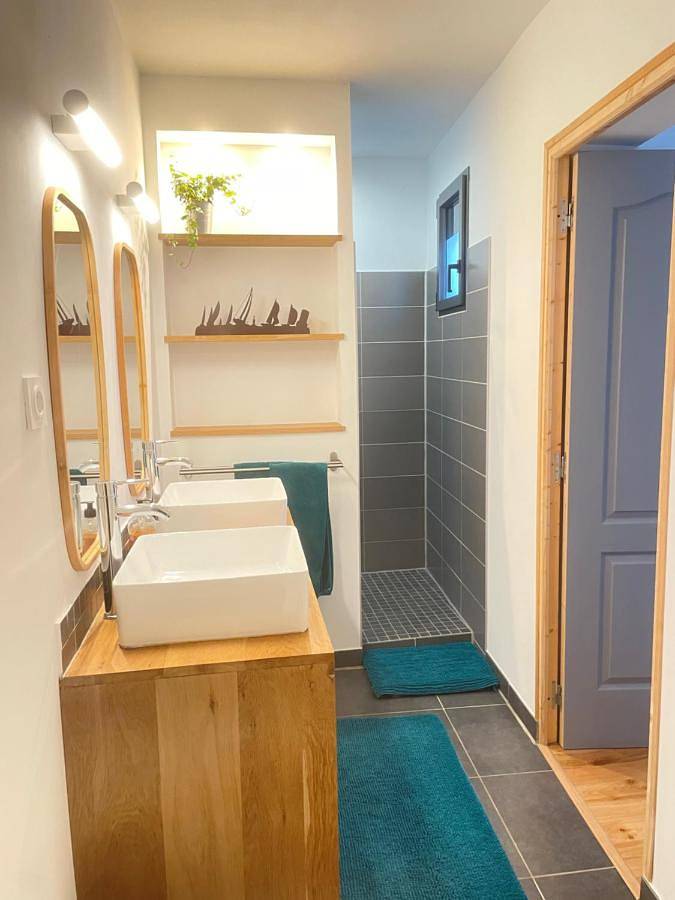 Double Room with Garden View in Montfarville, Région de Cherbourg