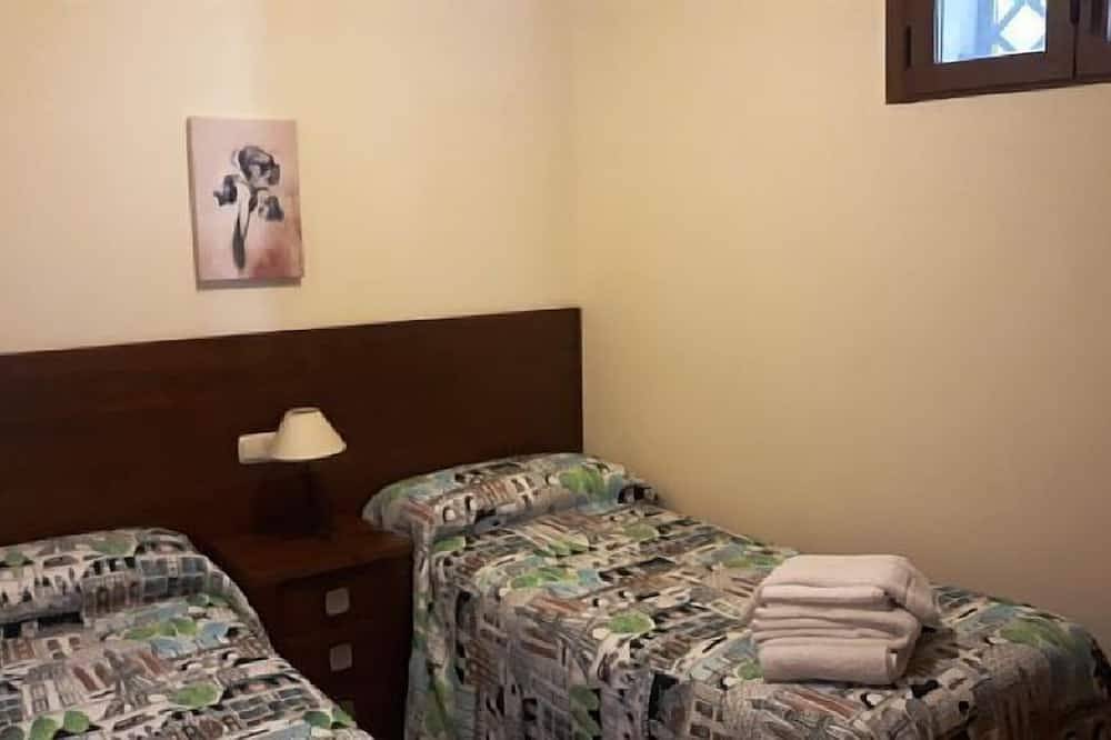 Appartamento intero, Edificio turistico Casa ideale per 6-7 persone. Animali domestici ammessi Garage. in Toledo, Provincia di Toledo