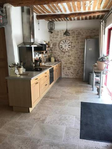 Gîte pour 2 personnes, avec terrasse à Céreste