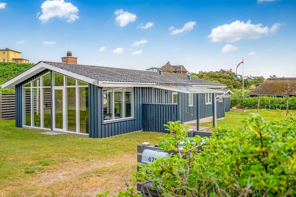 Schönes und gepflegtes Ferienhaus auf einem Naturgrundstück in Henne, Varde