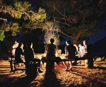 Holiday Home for 24 People in Wellington, Photo 4