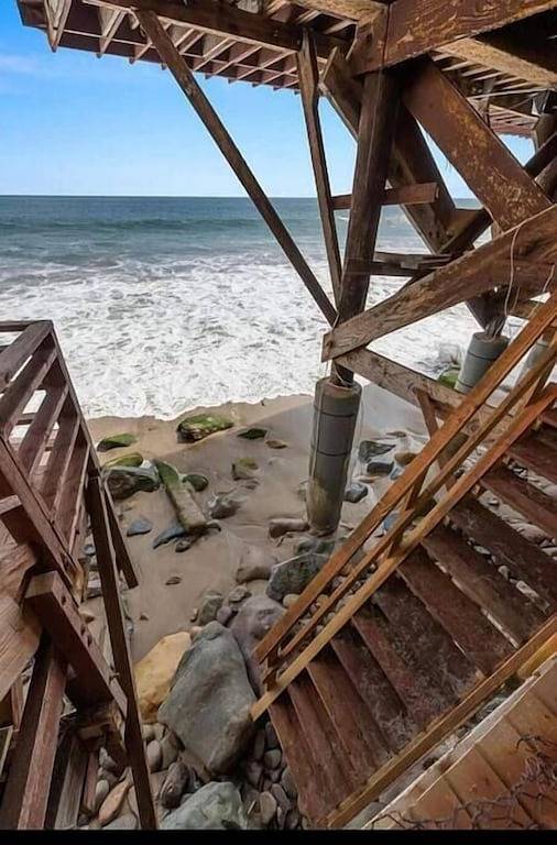 Casa del Mar by Oraklus in Malibu, Los Angeles County