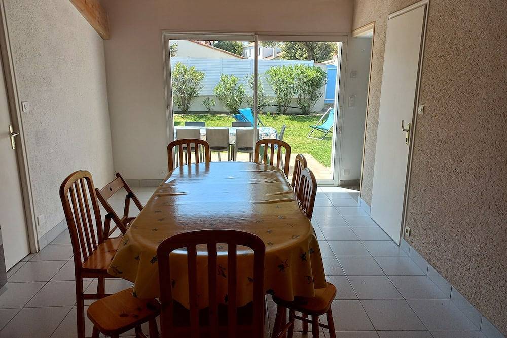 Maison sans vis à vis ,avec jardin, dans résidence calme. A 9mns de la plage in Château-d'Olonne, Les Sables-d'Olonne