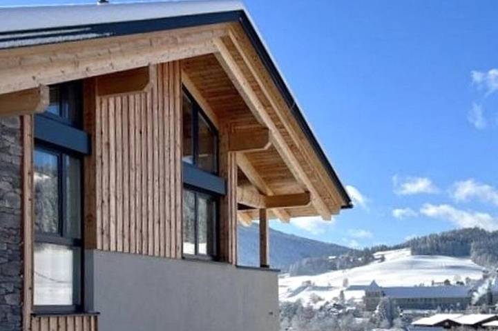 Ferienhaus für 6 Personen, mit Sauna und Garten sowie Balkon