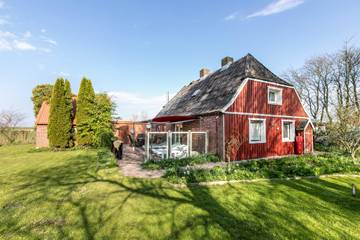 Ferienhaus 'Busch' mit privater Terrasse und privatem Garten