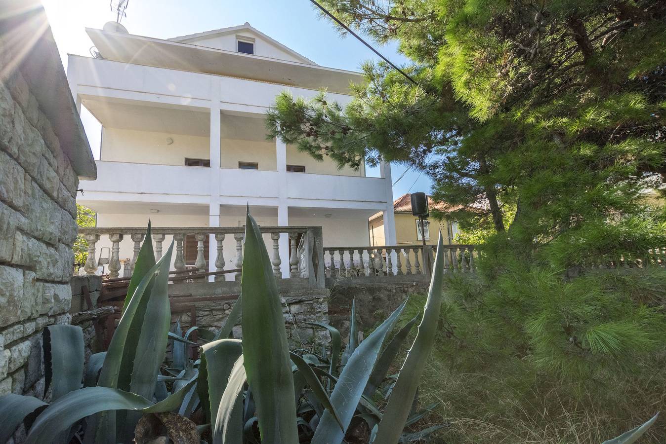 Apartments and Rooms Jakov in Primosten, Šibenik-Knin